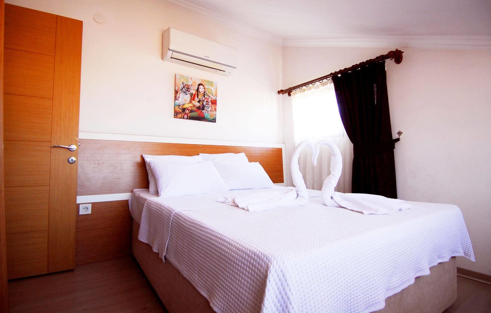 Lidya City Hotel Fethiye Zewnętrze zdjęcie